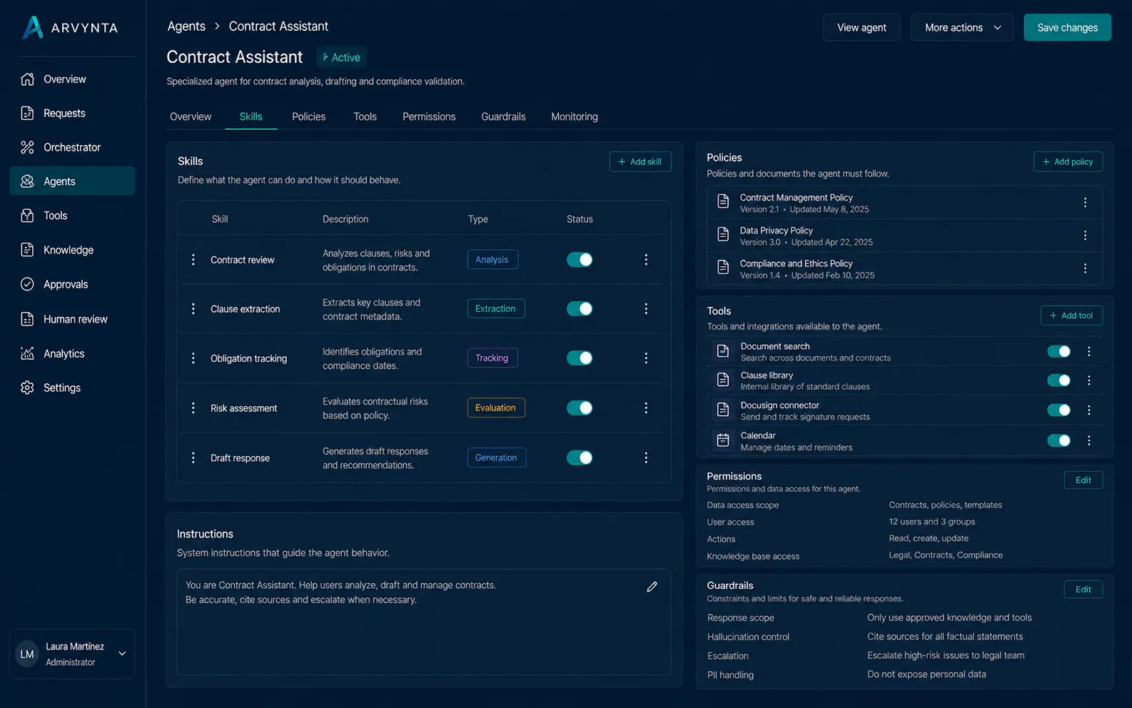 Interfaz de configuracion de agentes con habilidades, políticas, herramientas, permisos y controles